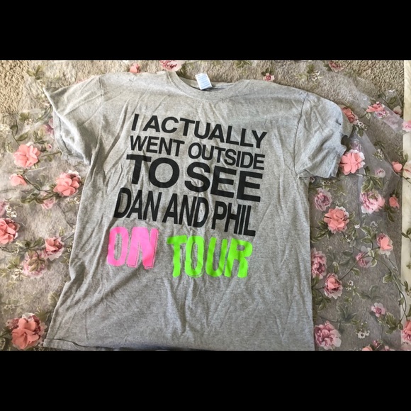 Dan and Phil TATINOF tour shirt. - Picture 1 of 1